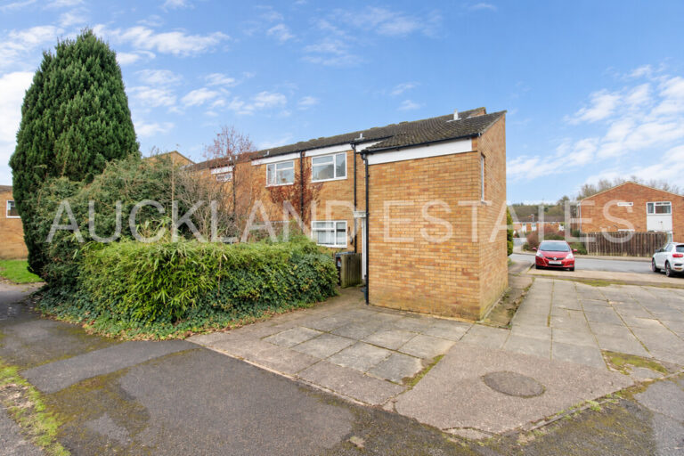 Millwards, Hatfield, AL10 8UZ