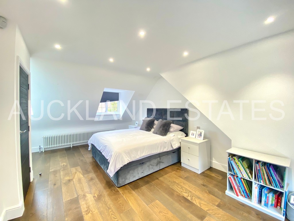 Strafford Gate, Potters Bar, EN6 1PW Auckland Estates Limited