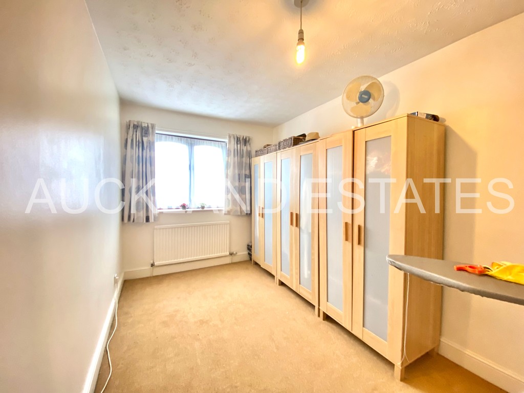 Anthorne Close, Potters Bar, EN6 1RW Auckland Estates Limited