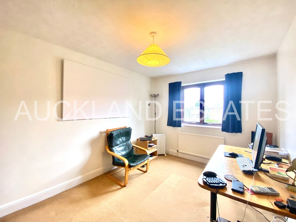 Anthorne Close, Potters Bar, EN6 1RW Auckland Estates Limited