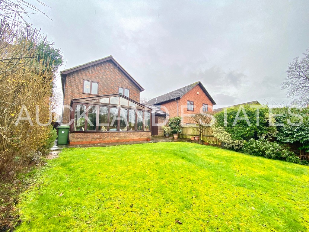 Anthorne Close, Potters Bar, EN6 1RW Auckland Estates Limited