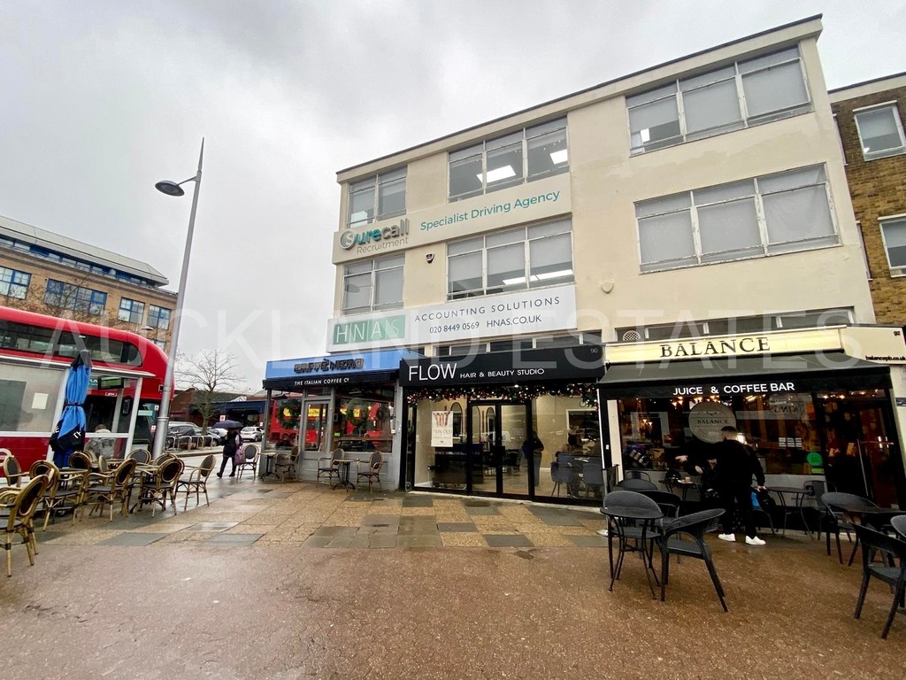 Deneway House, 90 Darkes Lane, EN6 1AQ