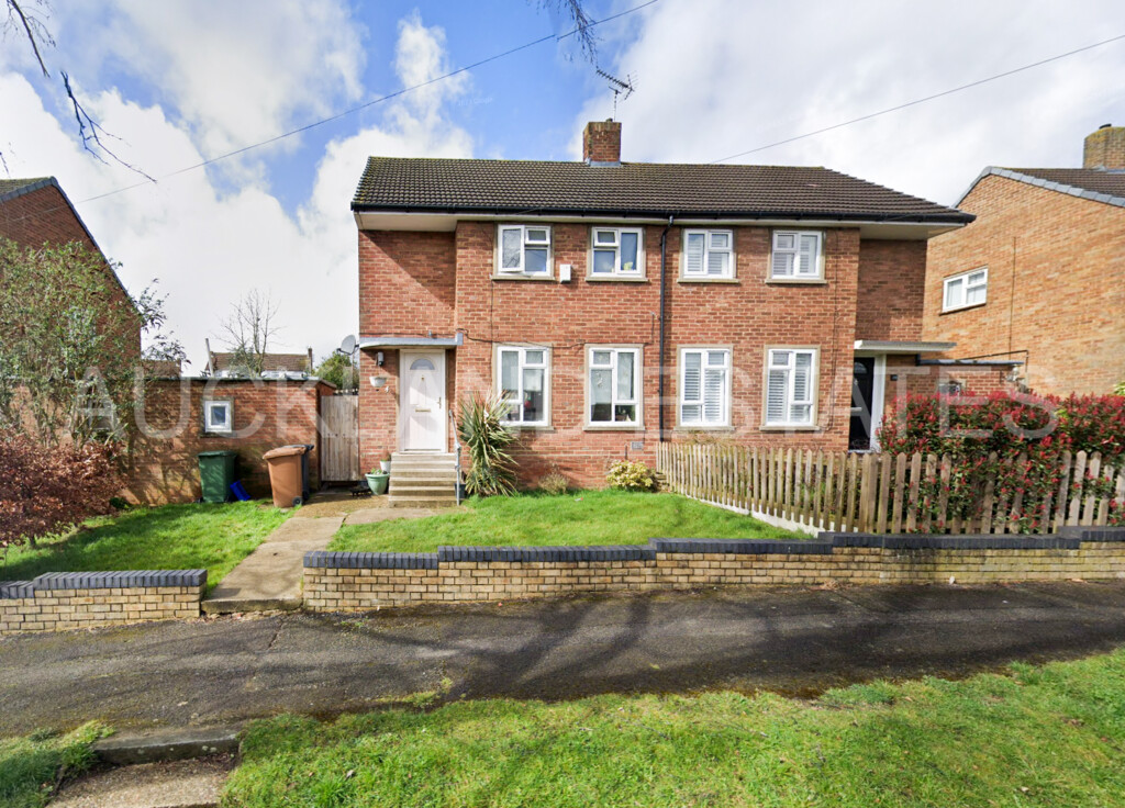 Forbes Avenue, Potters Bar, EN6 5NH
