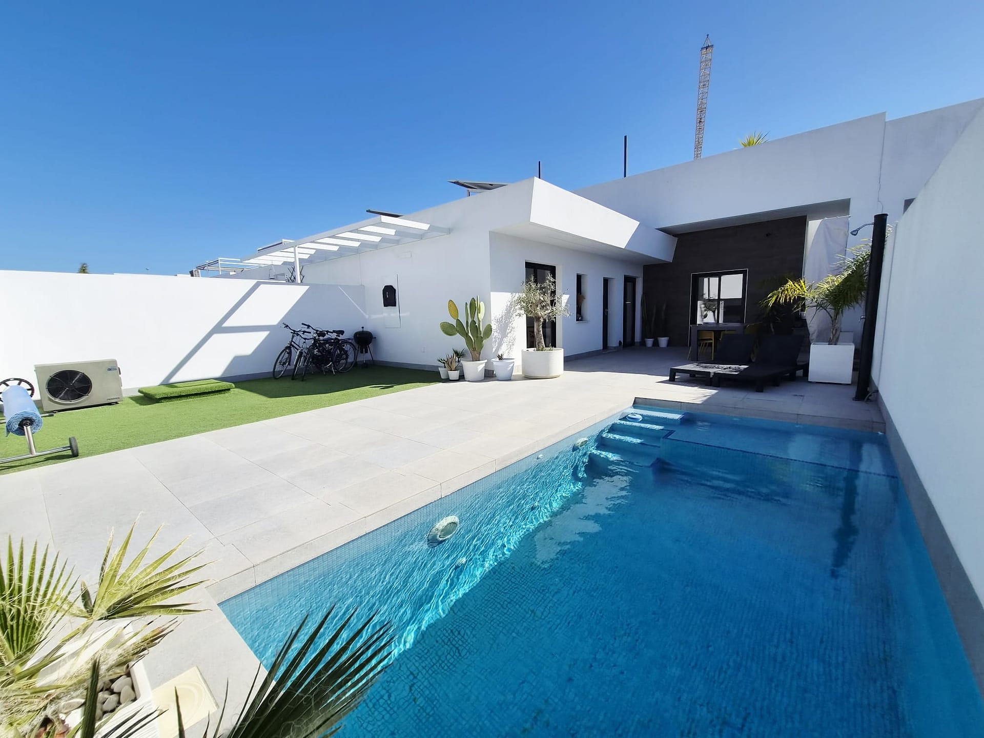 2 Bedroom Villa for Sale in RoldÃ¡n Murcia with Private Pool