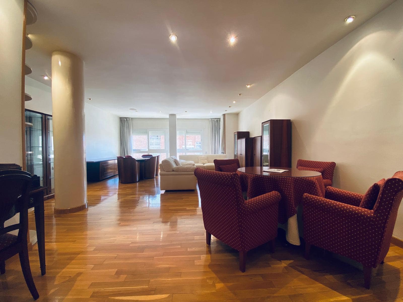 Stunning 3 Bedroom Apartment for Sale in Torre Pacheco with Parking and Storage