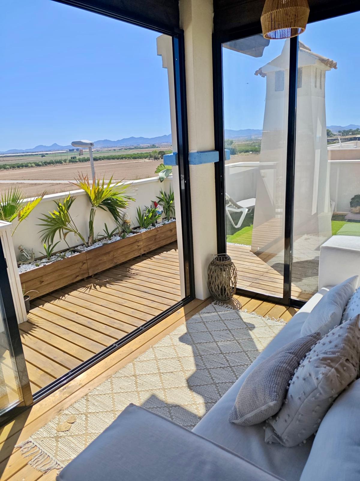 Stunning 2 Bedroom, 2 Bathroom Penthouse with Solarium and Mar Menor Views