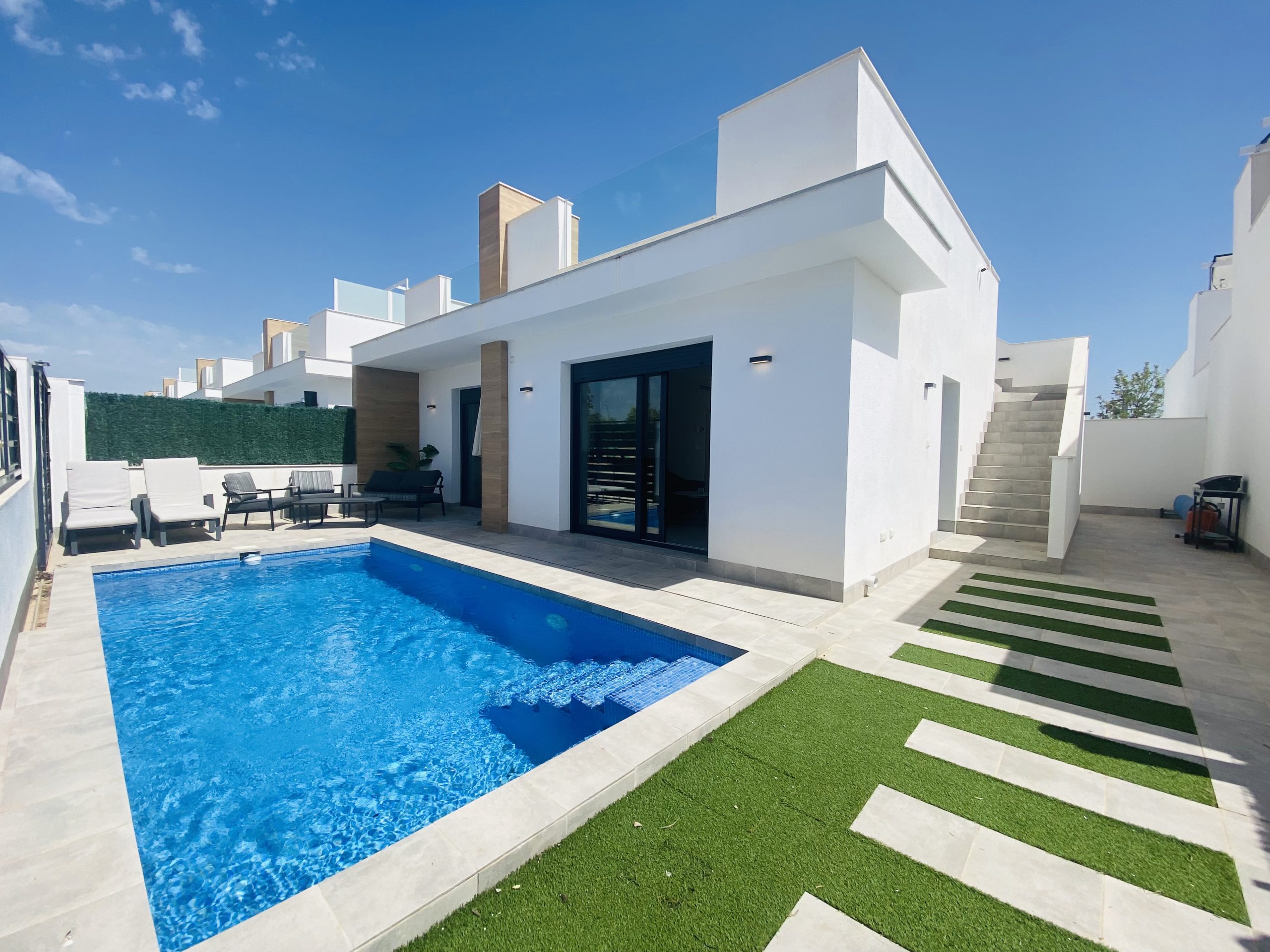 Modern 2 Bedroom Villa for Sale with a Private Pool – El Alba Resort, Murcia